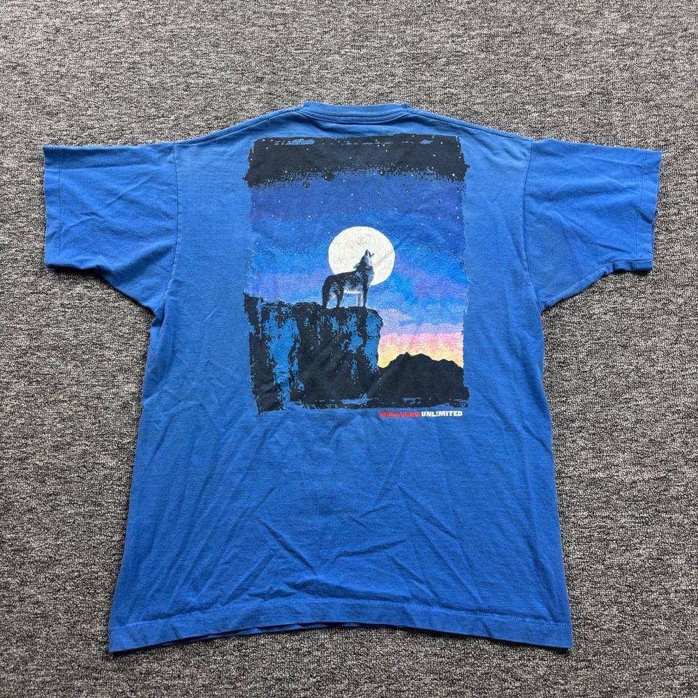 Vintage 1990s Marlboro Unlimited Wolf Howling Moon Pocket Blue T-Shirt Size XL